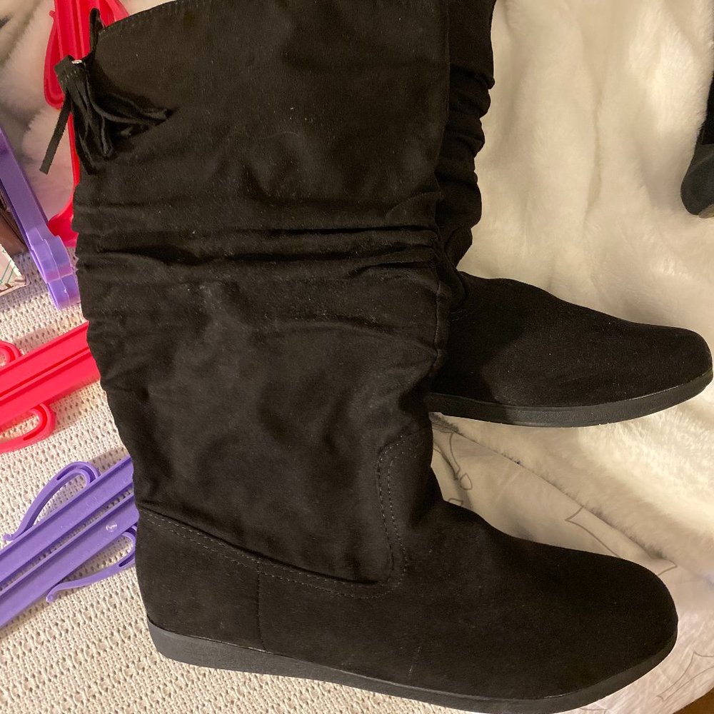 Mid-Calf Black Boots